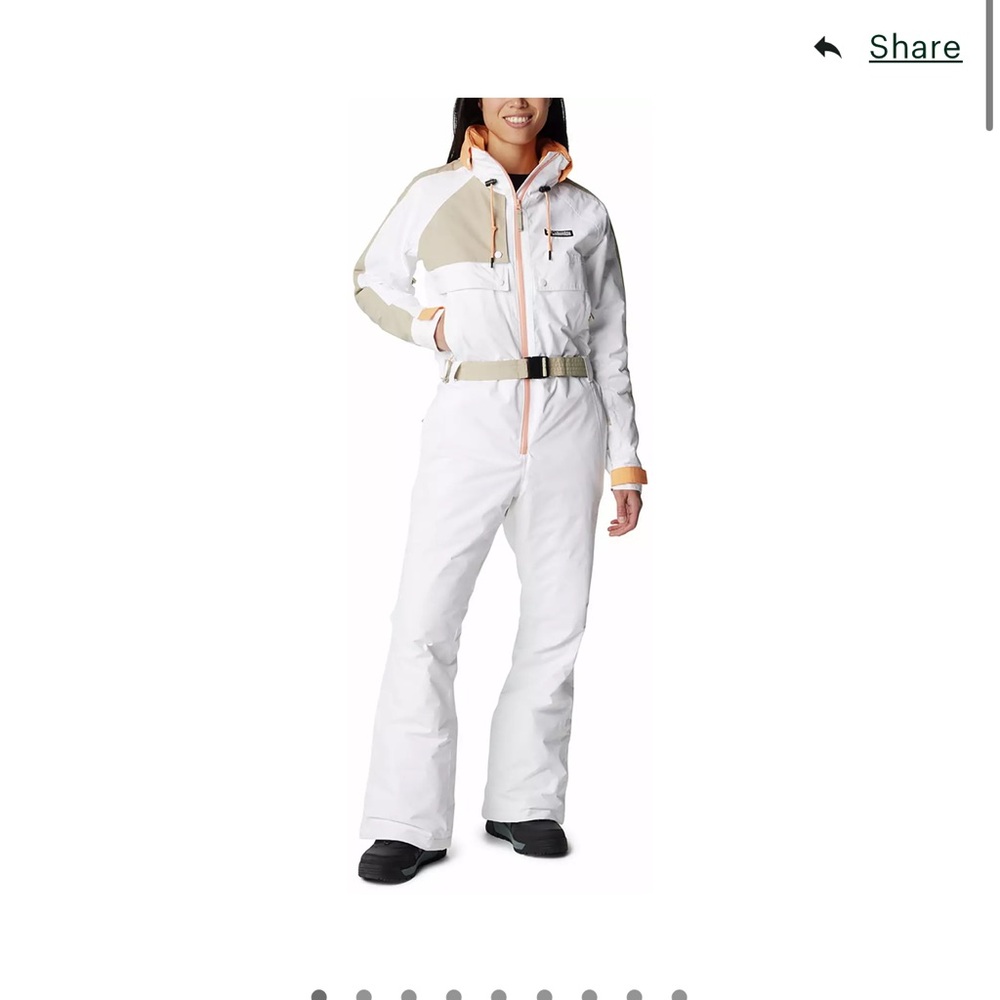 Columbias Women’s Wintertrainer snowsuit white size medium